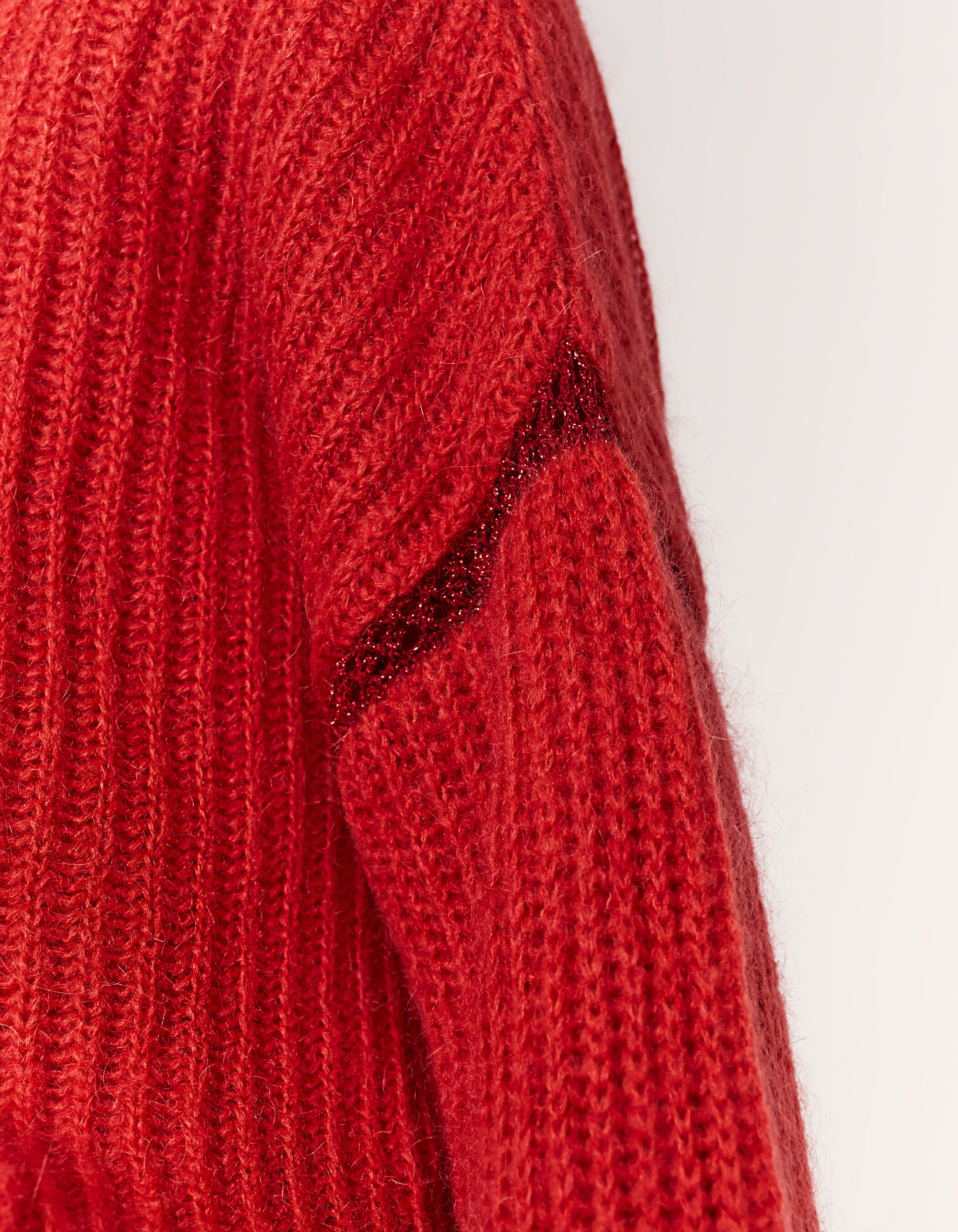 strawberry fluffy wool V-neck sweater