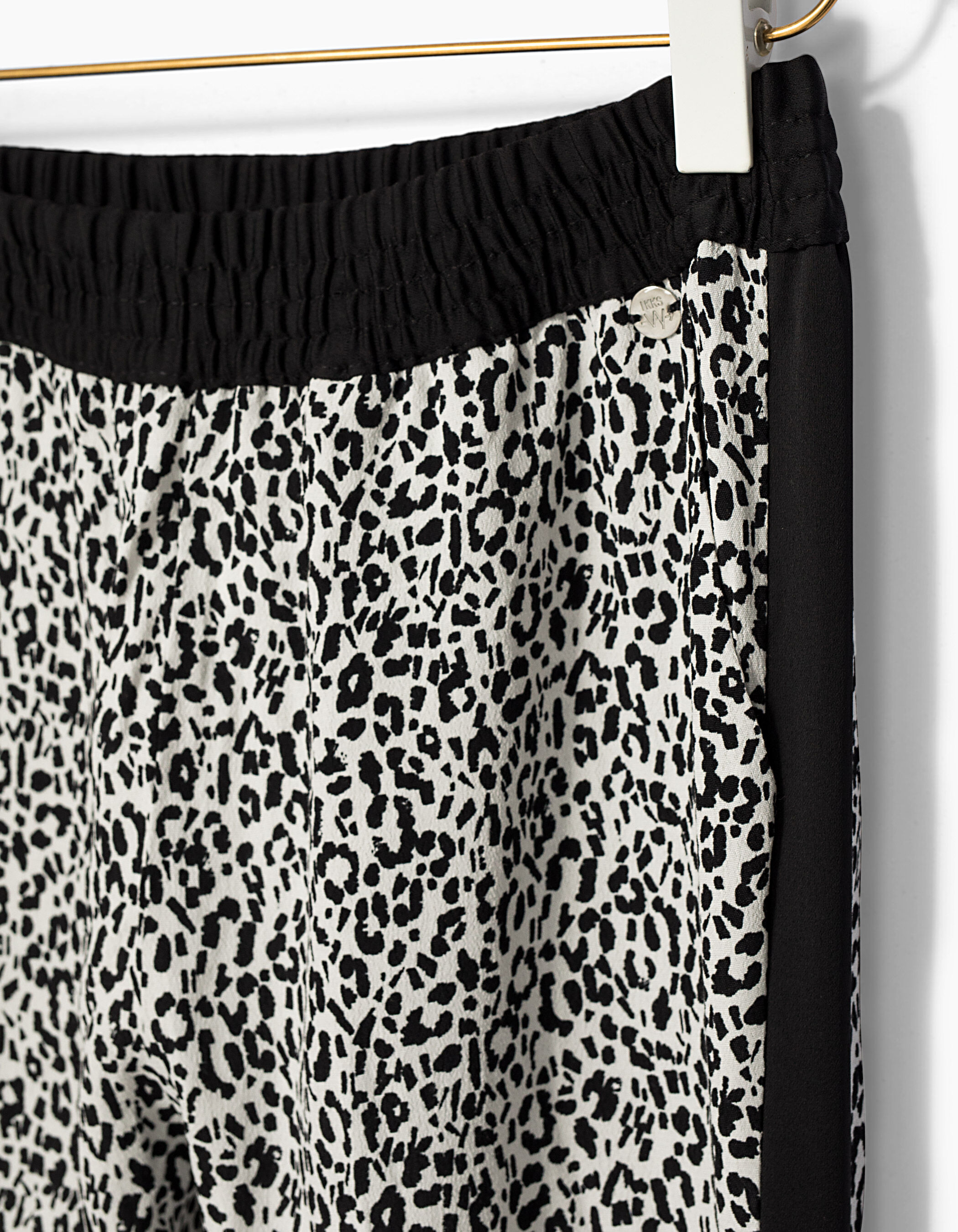 Pantalón fluido leopardo niña