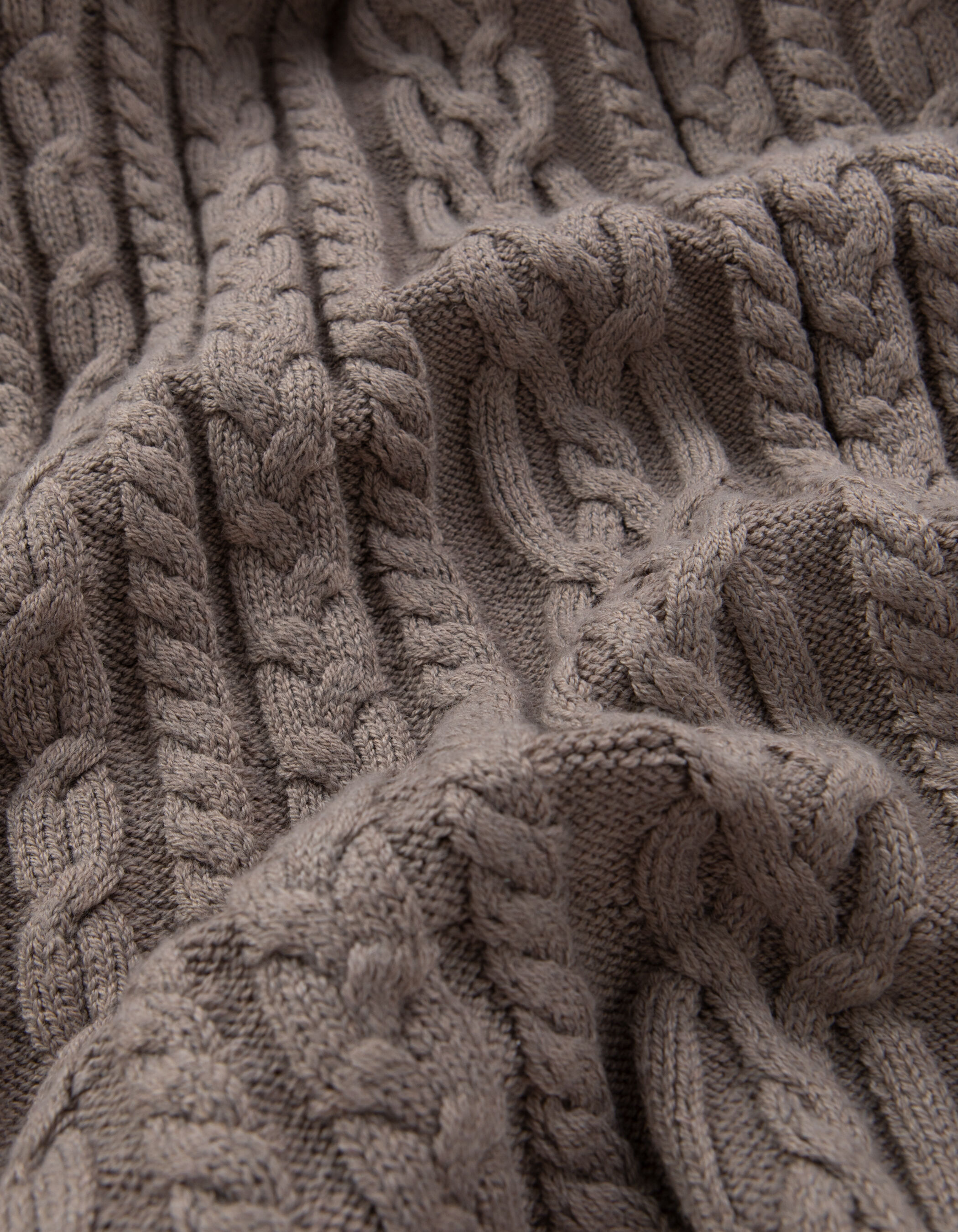 Women s sesame knit midi sweater dress with twists IKKS