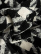 Echarpe noire motif pied-de-poule Femme-5 Echarpe noire motif pied-de-poule Femme-5