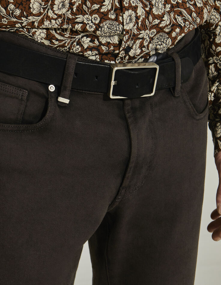 Men’s dark chocolate Peter SLIM jeans in recycled fabrics-3