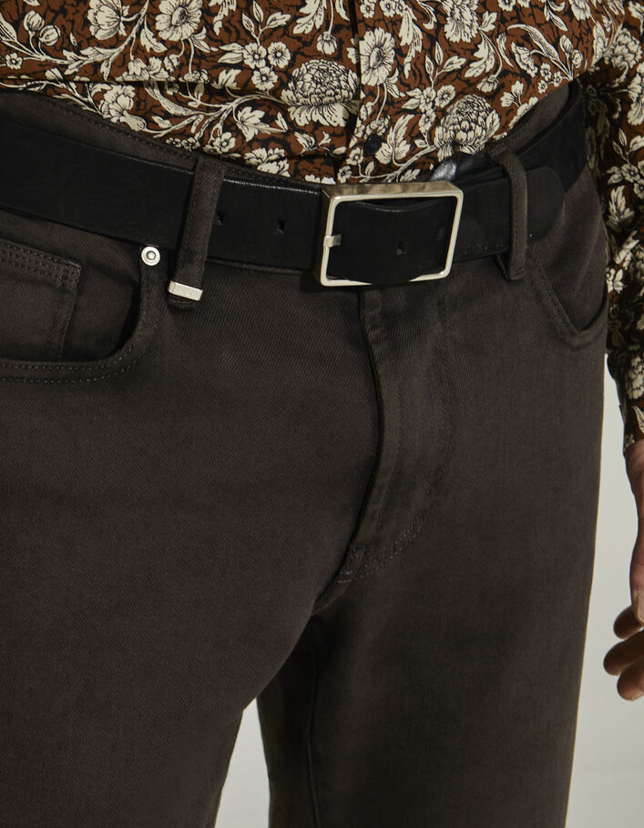 Men’s dark chocolate Peter SLIM jeans in recycled fabrics - IKKS