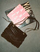 Clutch 1440 Reporter cuero negro flecos mujer-7