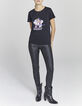 Camiseta negro rock floral mujer-6
