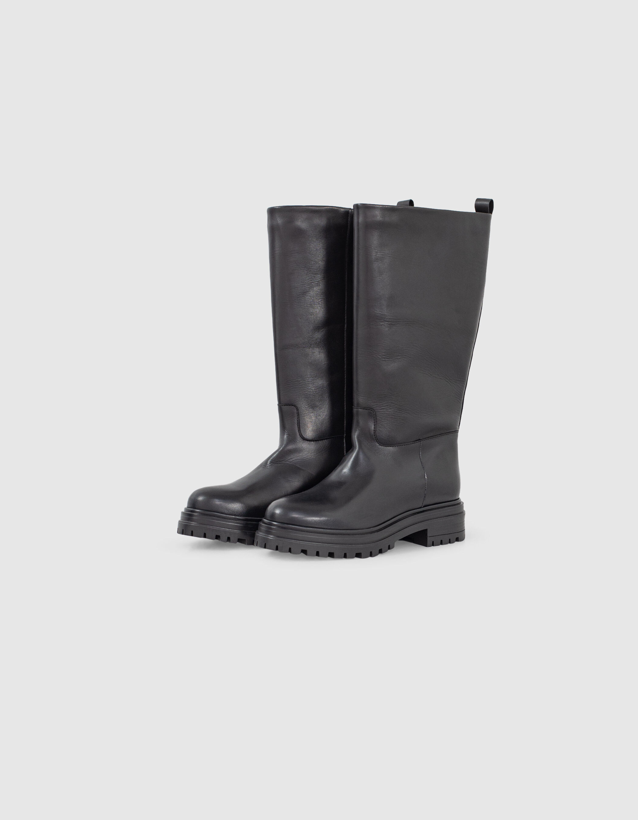 Bottes hautes en cuir noir semelle crant e femme