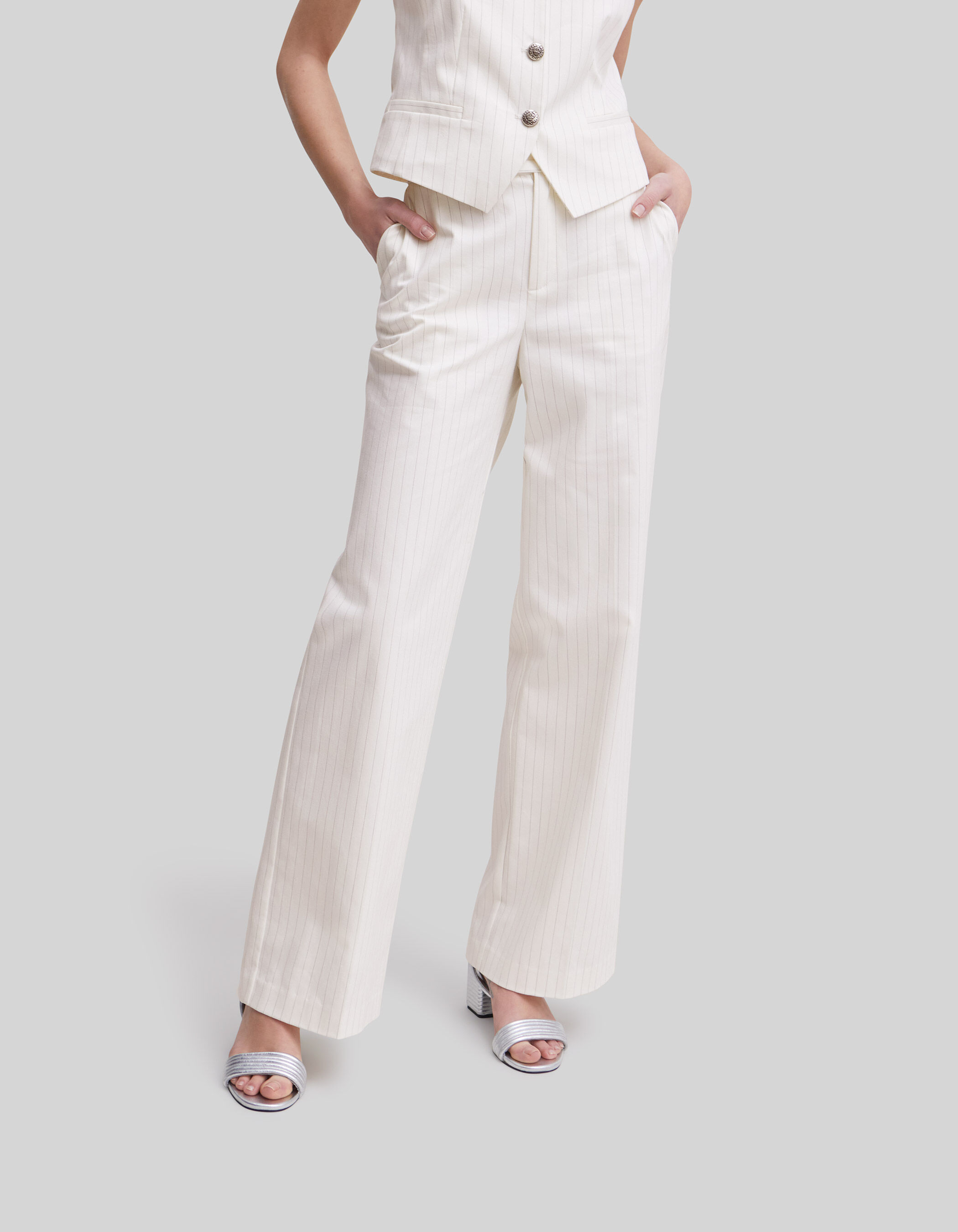 Pantalon traje crudo rayas tenis IKKS