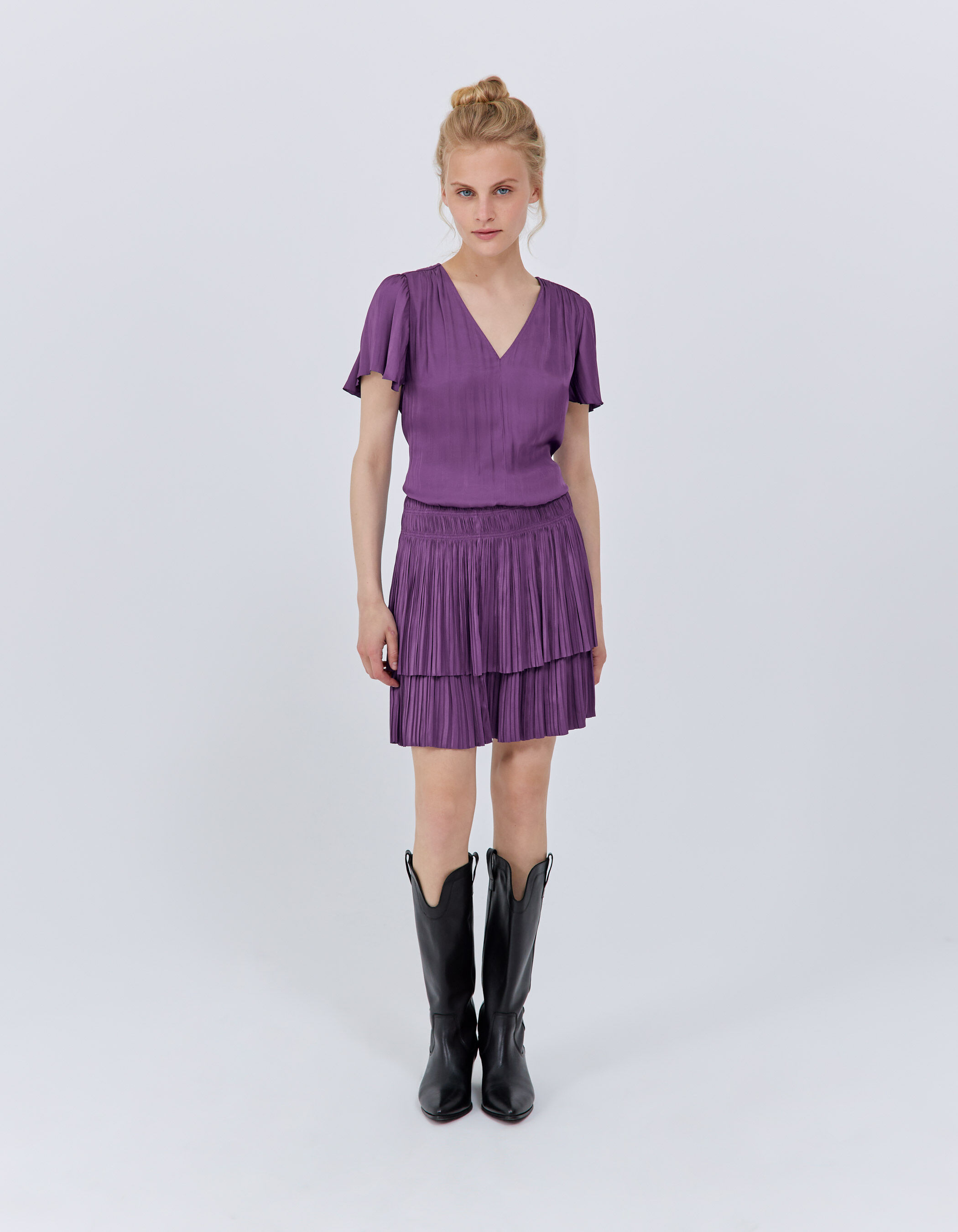 Women s purple short dress with micro pleated ruffles