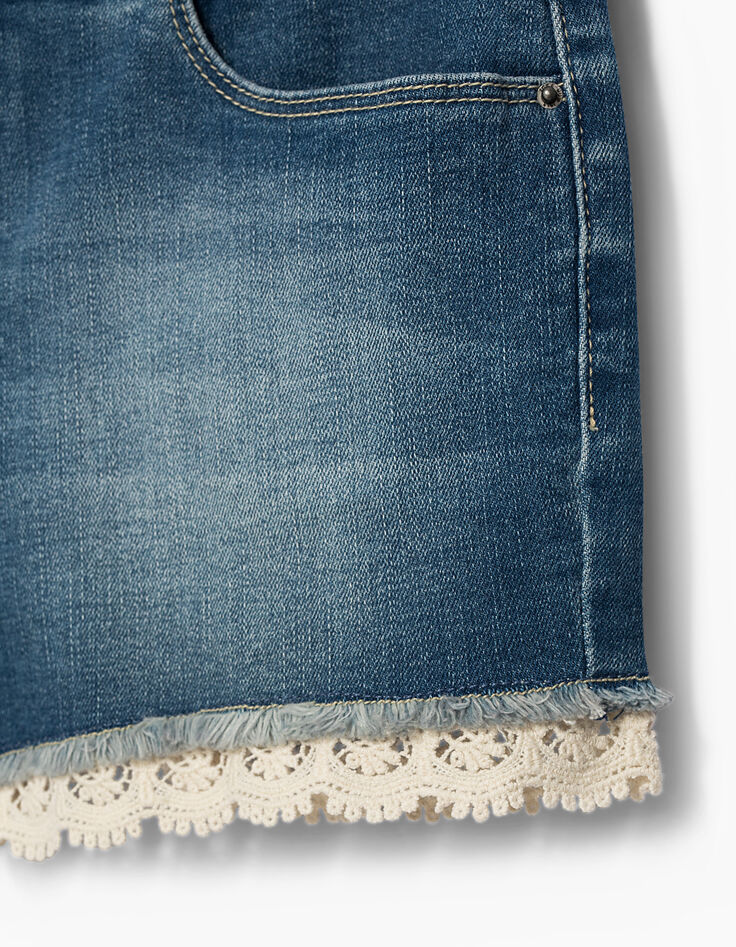 Short vaquero medium blue bordado encaje niña-3