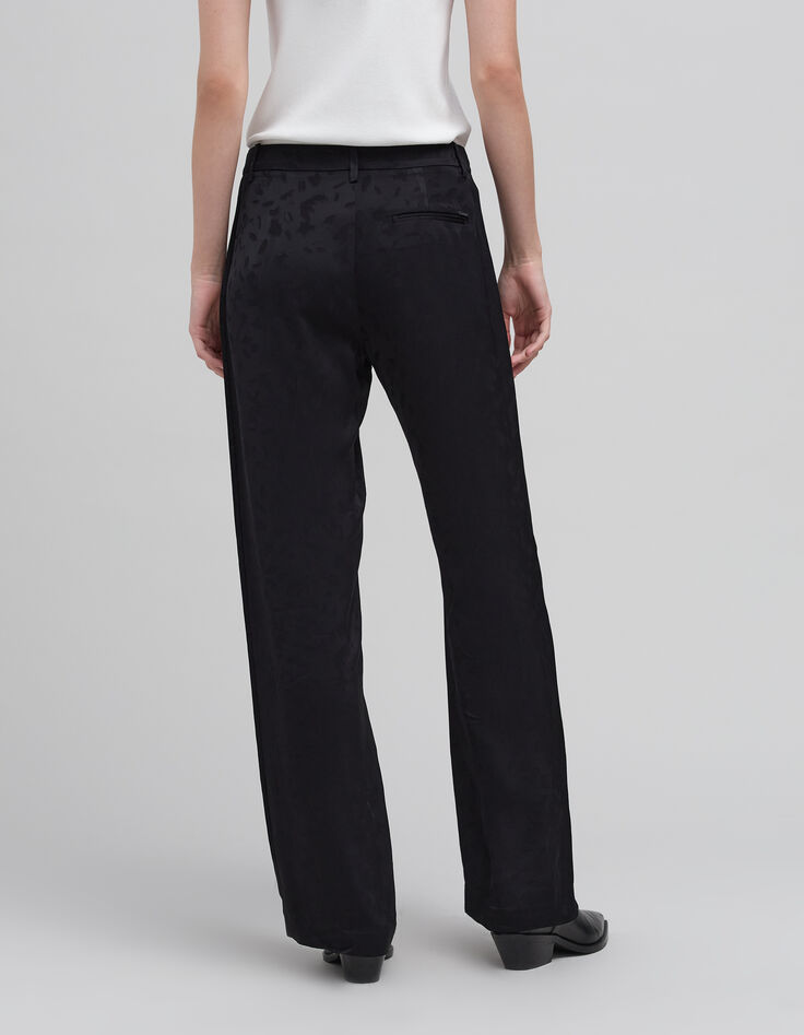 Pantal&oacute;n ancho en jacquard negro con estampado art&iacute;stico-3