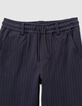 Pantalón jogger loose azul marino rayas tenis niño-5