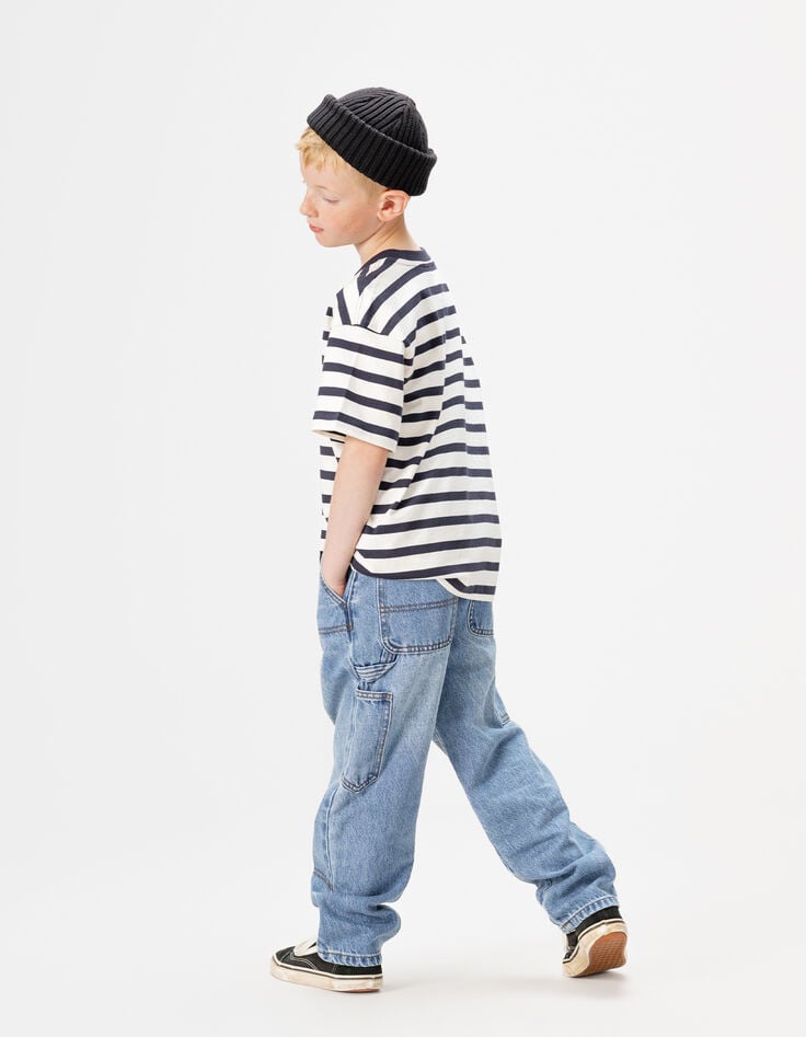 Blaue Jungen-Baggy-Jungenjeans mit Zimmermannstasche-2 Blaue Jungen-Baggy-Jungenjeans mit Zimmermannstasche-2