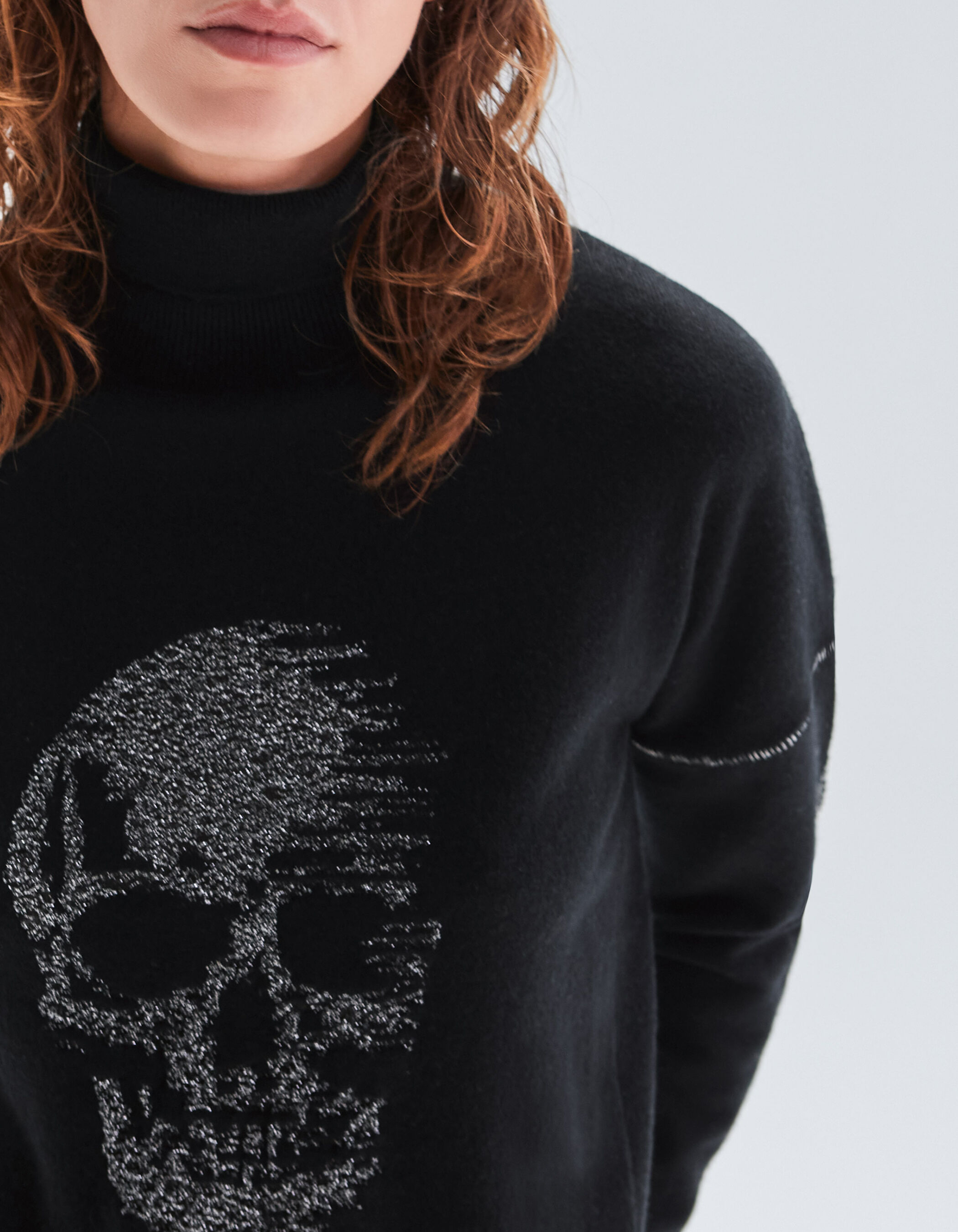 Pull tete de mort femme online