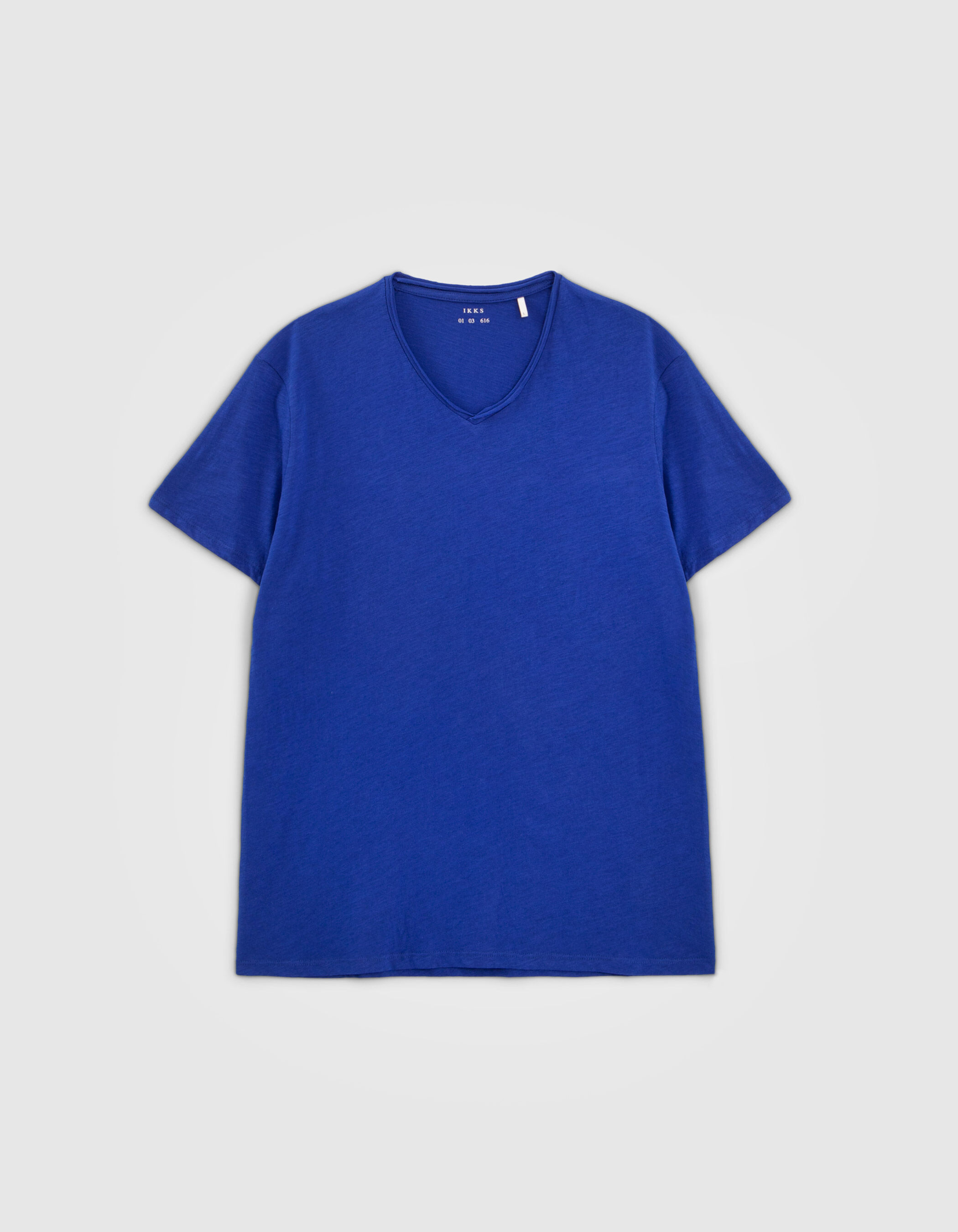 T shirt L Essentiel bleu lectrique encolure V Homme
