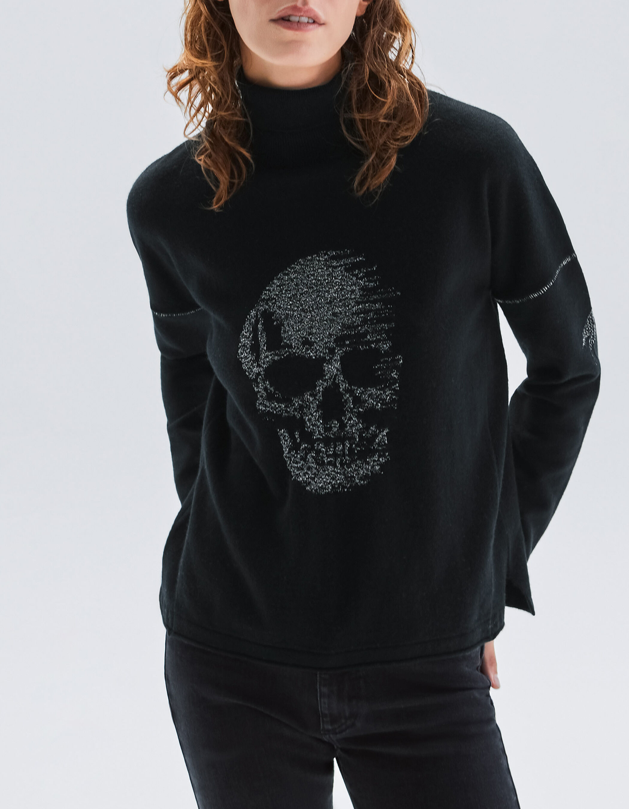 Pull avec tete de mort femme clearance