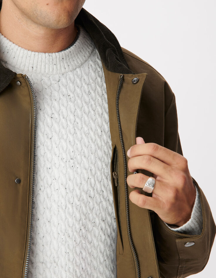 Khakifarbene Herren-Multitaschenjacke mit Samtkragen-4