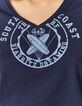 Tee-shirt en coton bio bleu marine visuel badge femme-3