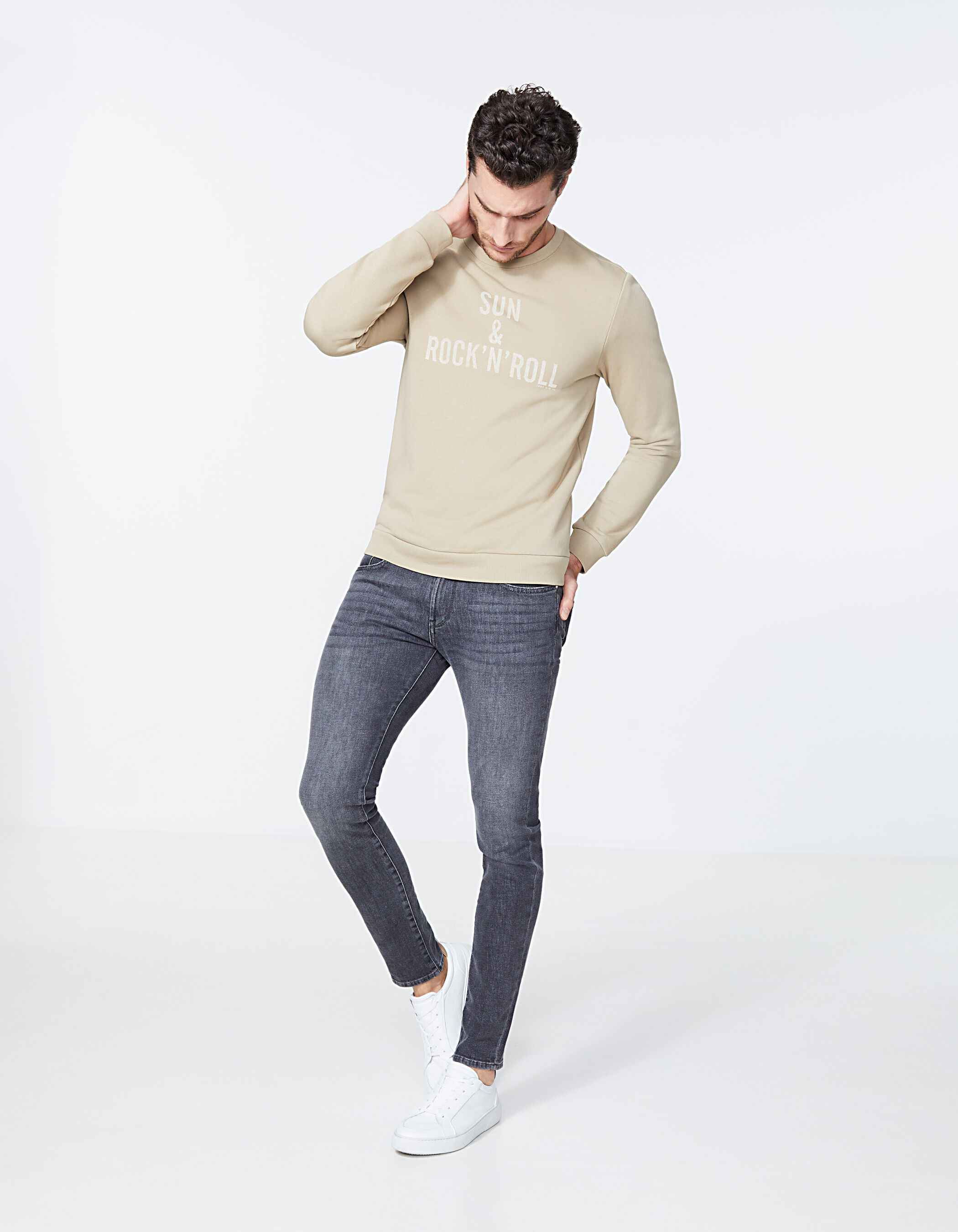 Men s beige slogan sweatshirt
