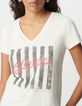 Camiseta blanca de mujer de algod&oacute;n org&aacute;nico con mensaje y rayas BLONDIE-4