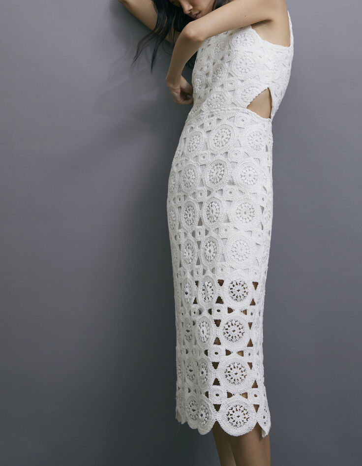 Vestido blanco roto ganchillo forro abertura lateral mujer-1