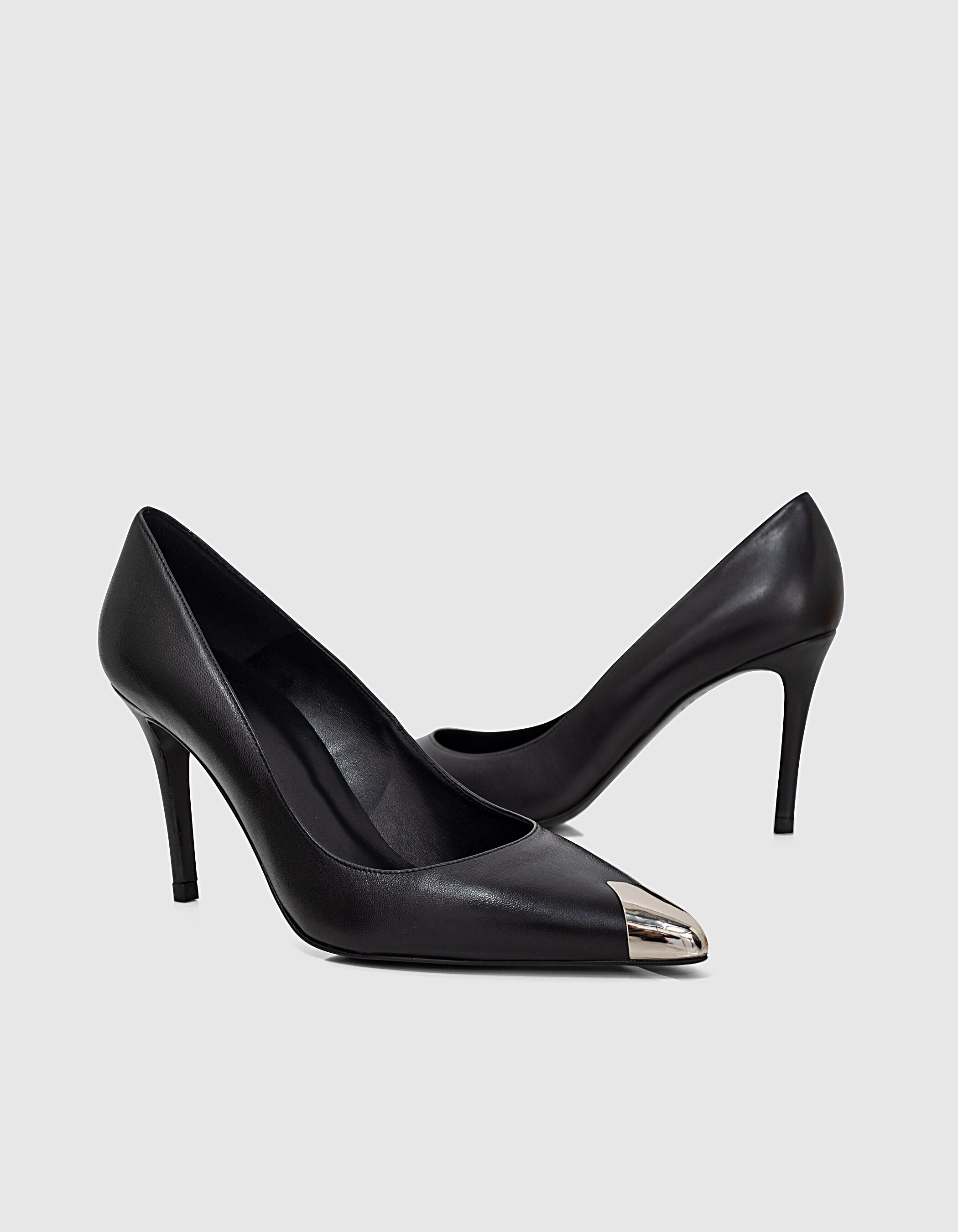 black leather pointed 9cm high heels