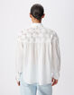 Camisa fluida blanca de mujer con detalles florales-4