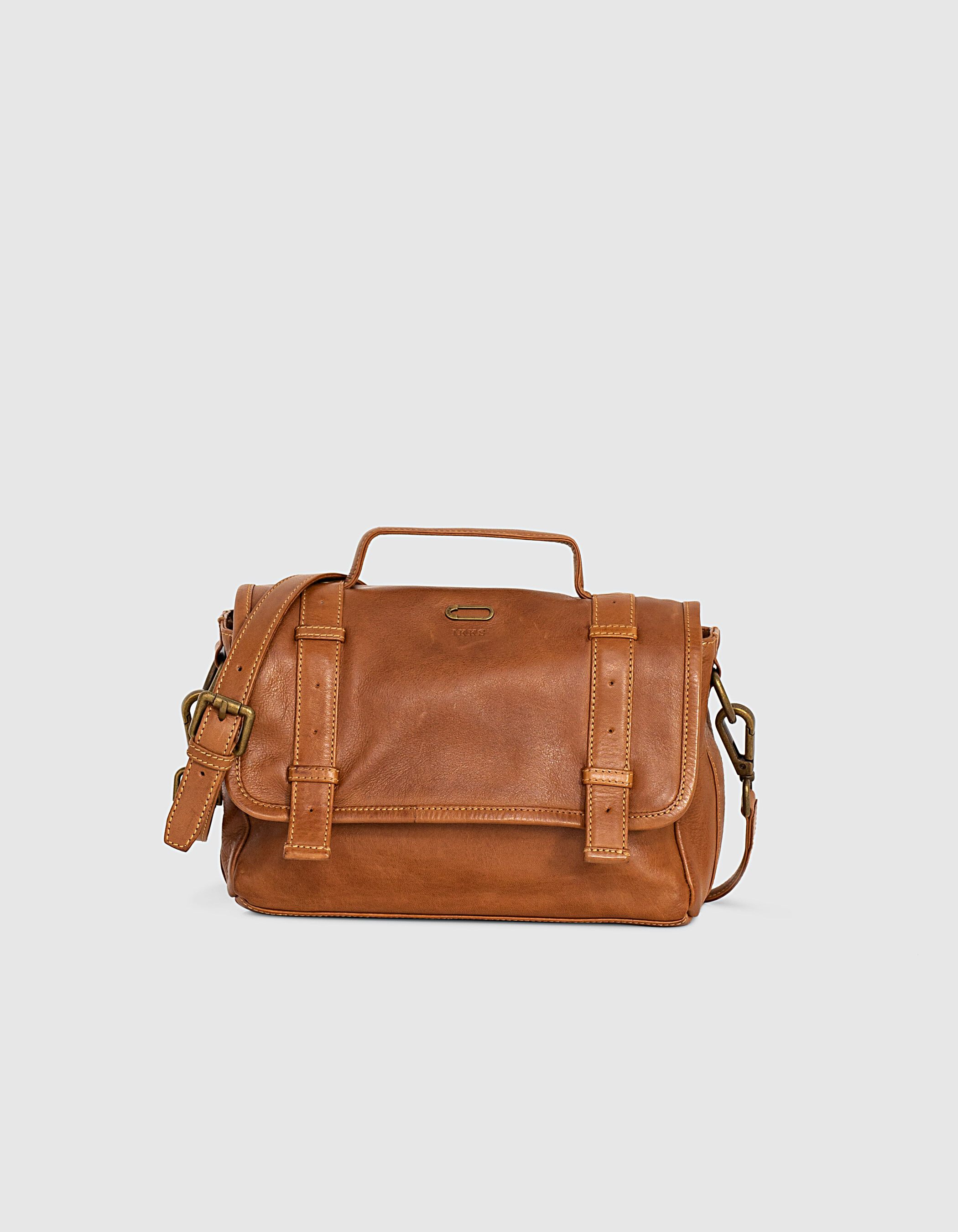 Women s The Profiler camel leather shoulder bag IKKS