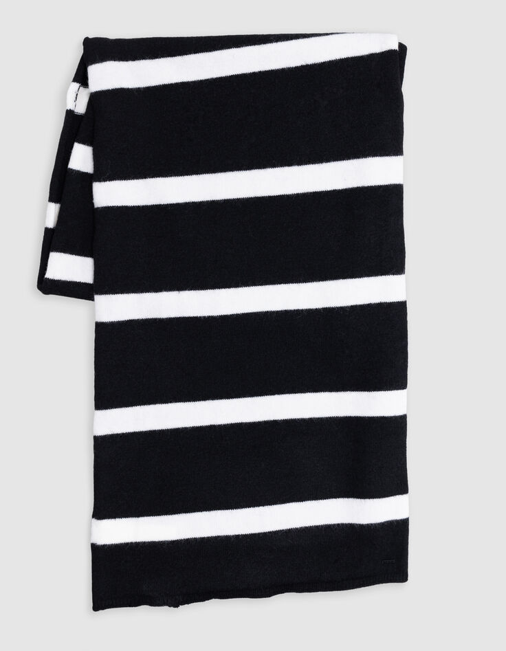 Echarpe noire tricot rayures blanches fille-2 Echarpe noire tricot rayures blanches fille-2