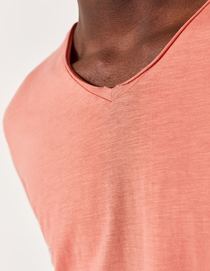 Tee-shirt L'Essentiel corail à col V Homme-4