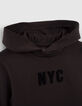 Schwarzes Jungensweatshirt mit Schriftzug am Kragen-2