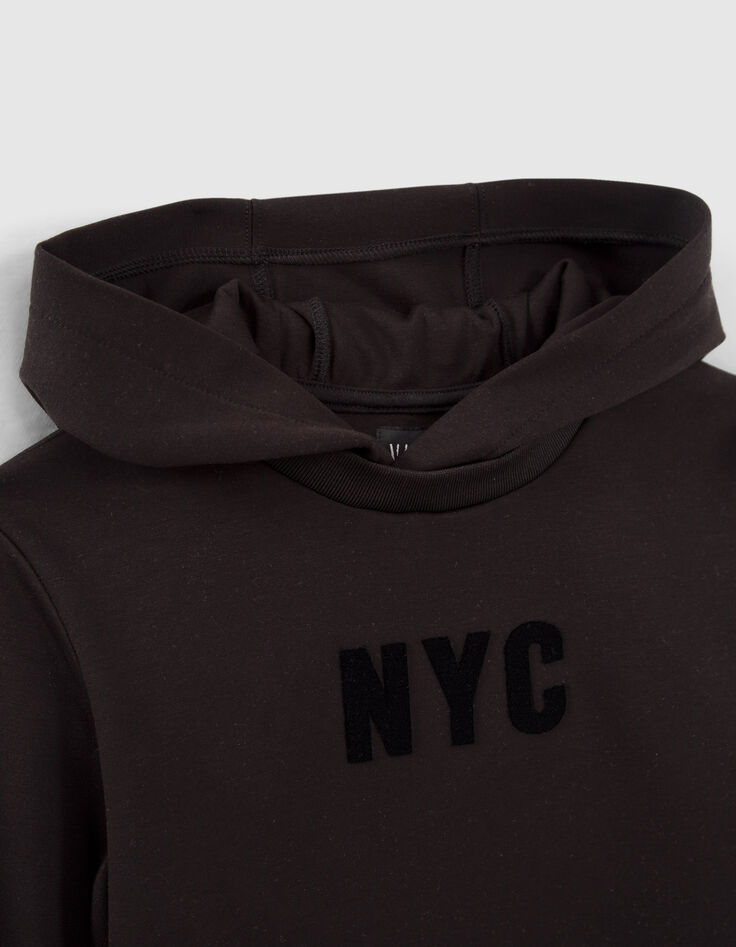 Schwarzes Jungensweatshirt mit Schriftzug am Kragen-2