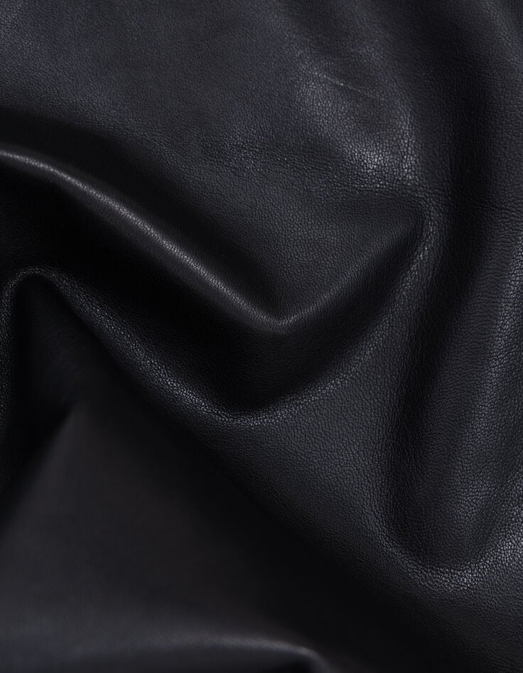 Abrigo largo negro cuero oversize mujer-9