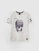 Boys’ grey organic T-shirt with skull, radio and trainers-1
