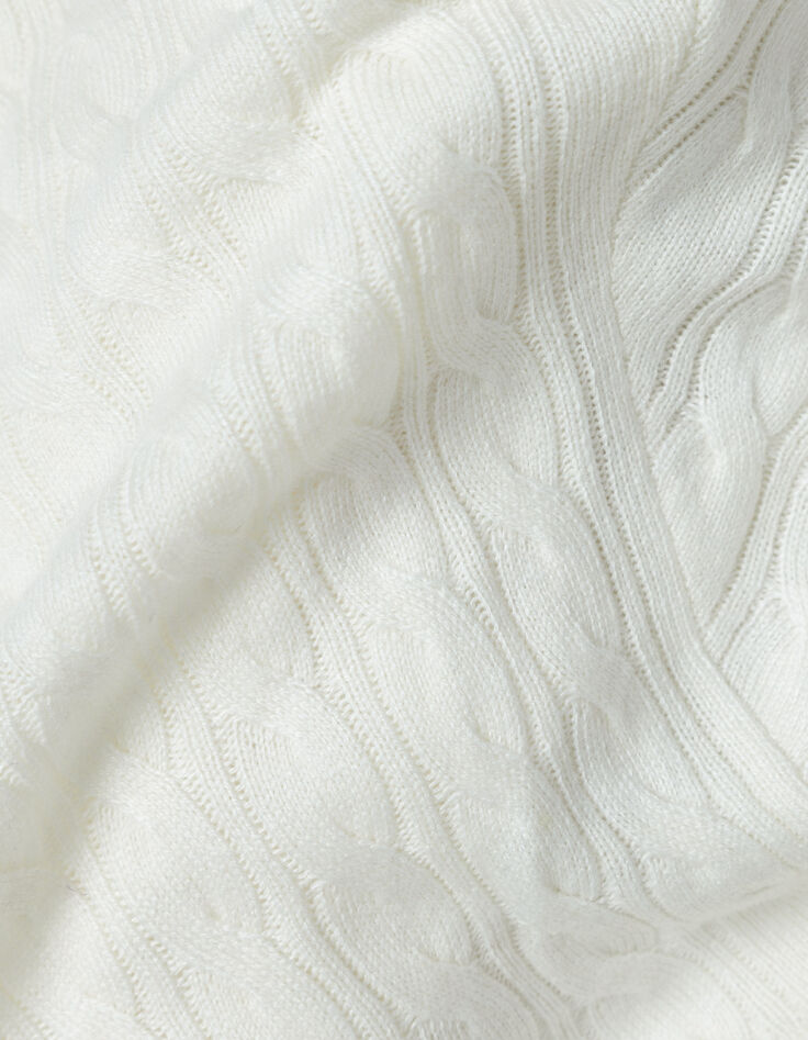 Wei&szlig;e STRICKJACKE f&uuml;r Damen aus Zopfstrick mit kurzen &Auml;rmeln-9