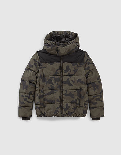 Bronzefarbene Jungensteppjacke mit Camouflageprint  - IKKS