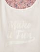 Tee-shirt cropped blanc cassé et fleuri fille-5