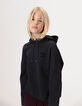 Sudadera capucha gris mangas bordadas niña-1