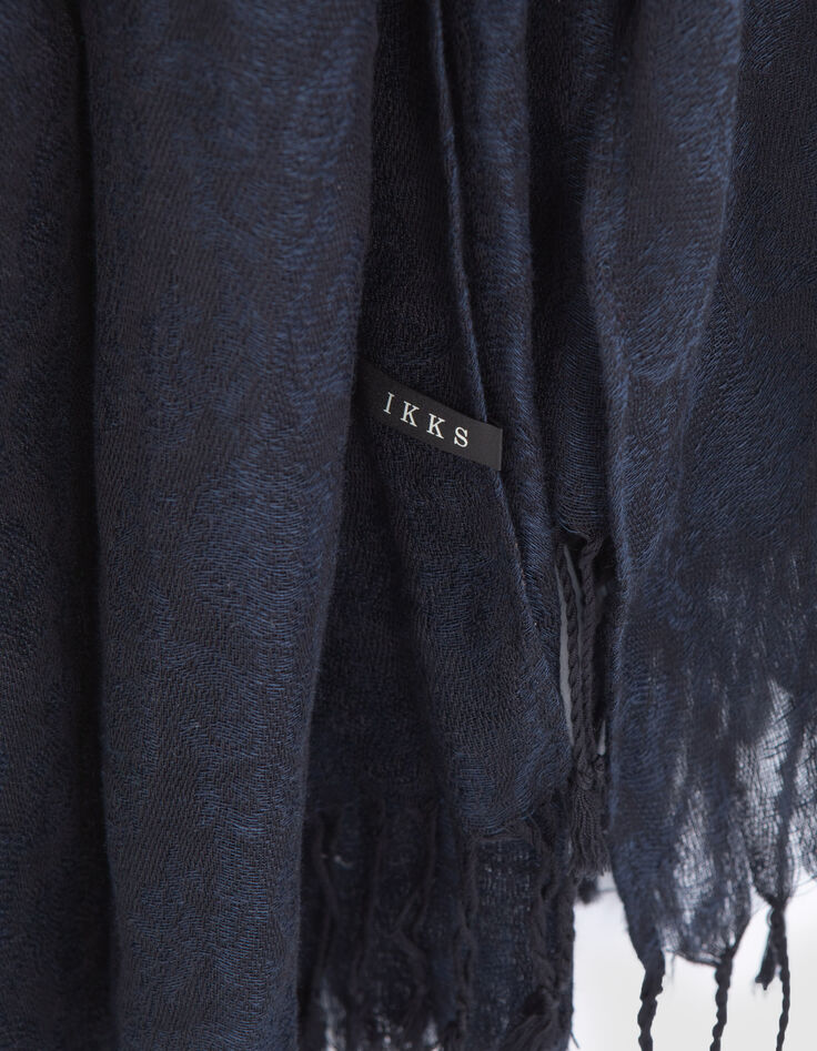 Indigoblauer Herrenschal mit Barock-Jacquard-3