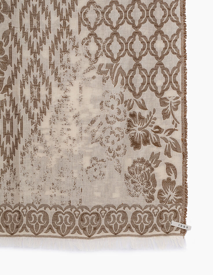 Pañuelo jacquard floral bordes flecos mujer-2 Pañuelo jacquard floral bordes flecos mujer-2