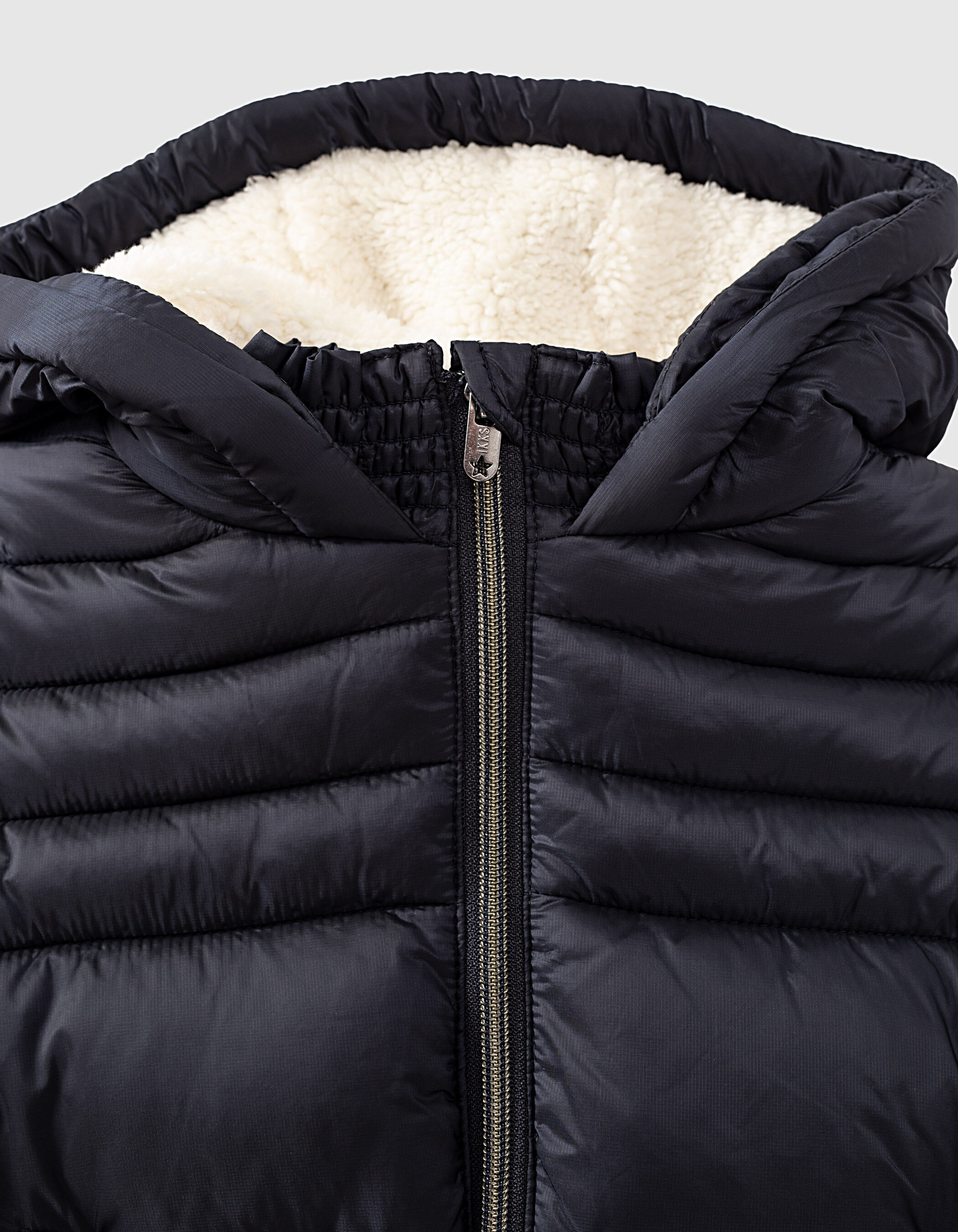 Girls navy puffer coat store
