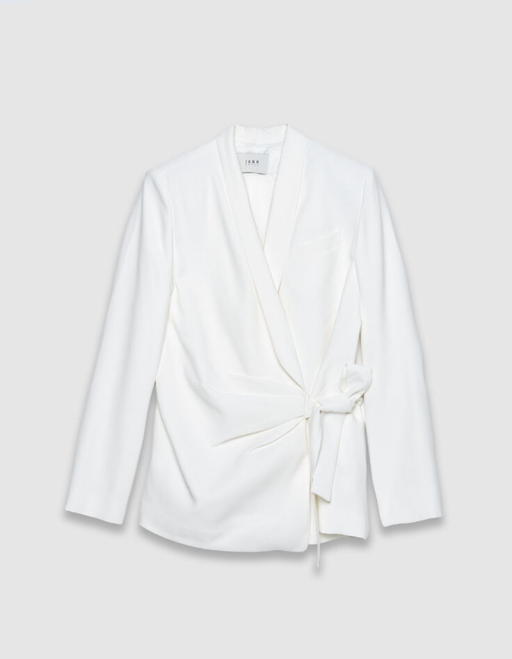 Wei&szlig;e Anzugjacke f&uuml;r Damen mit geknoteten Seiten-3