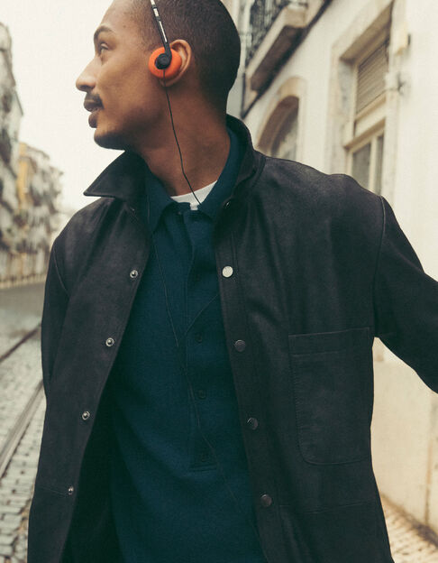 Sobrecamisa de cuero marr&oacute;n con capucha desmontable Hombre - IKKS