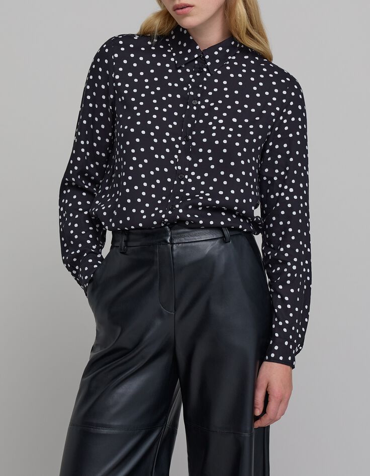 Schwarzes Shirt LENZING&trade; ECOVERO&trade; Damen Tupfenmuster-1