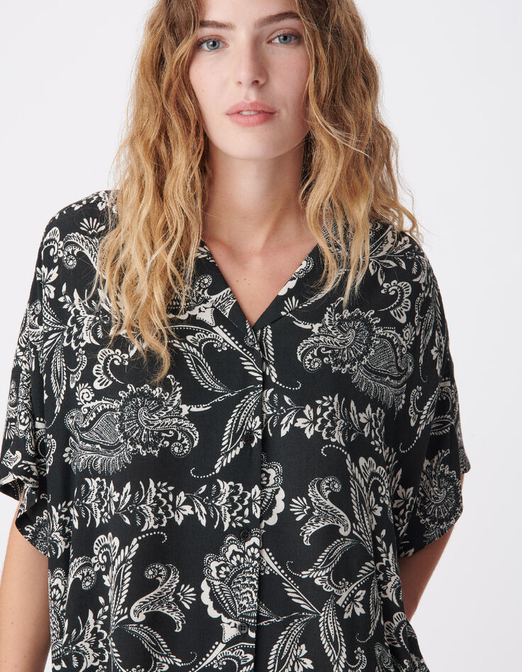 Zwart vloeiend damesshirt met barokke bloemenprint-6