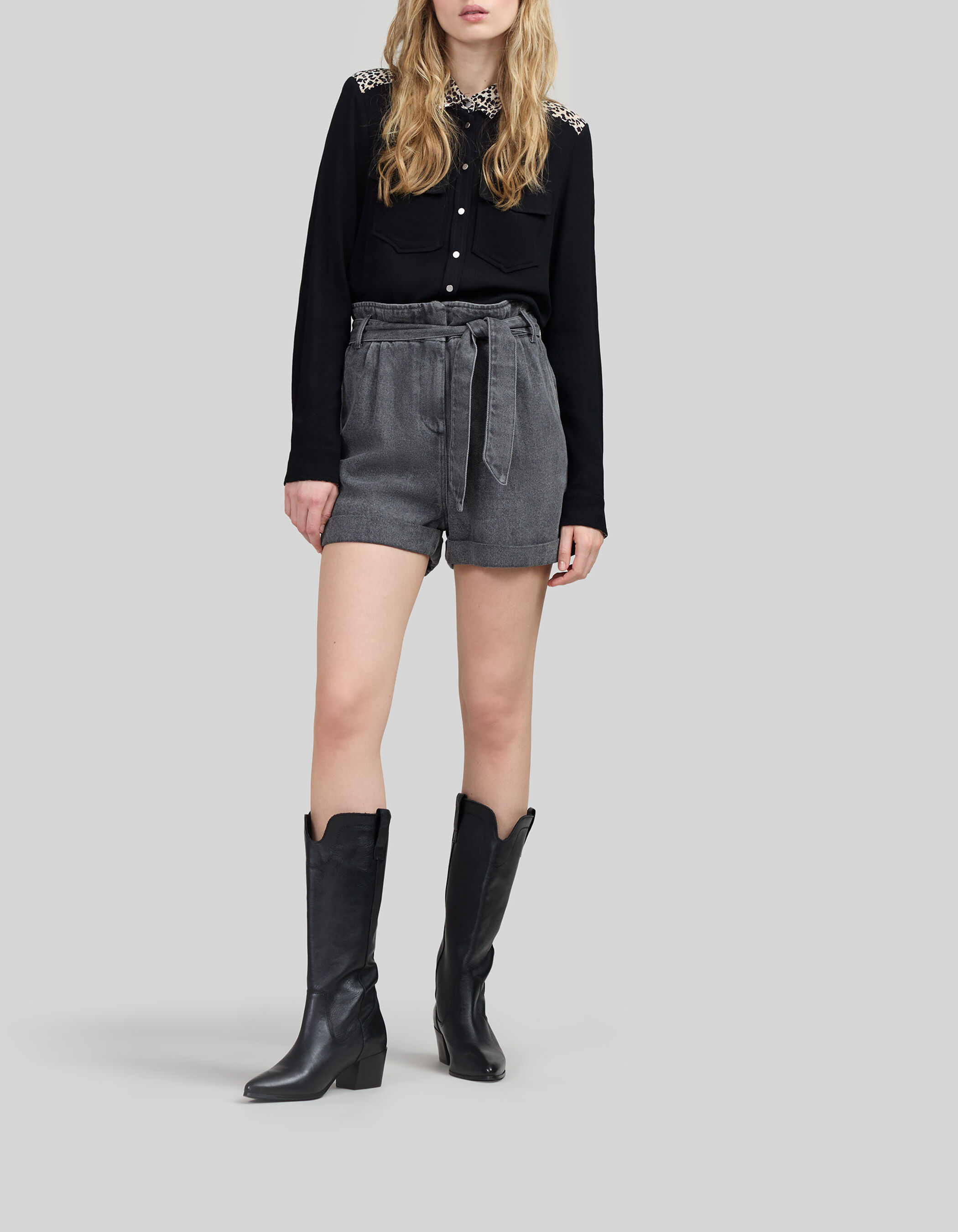 Short femme ikks clearance