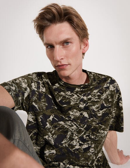 Khaki Herren-T-Shirt mit Camouflageprint