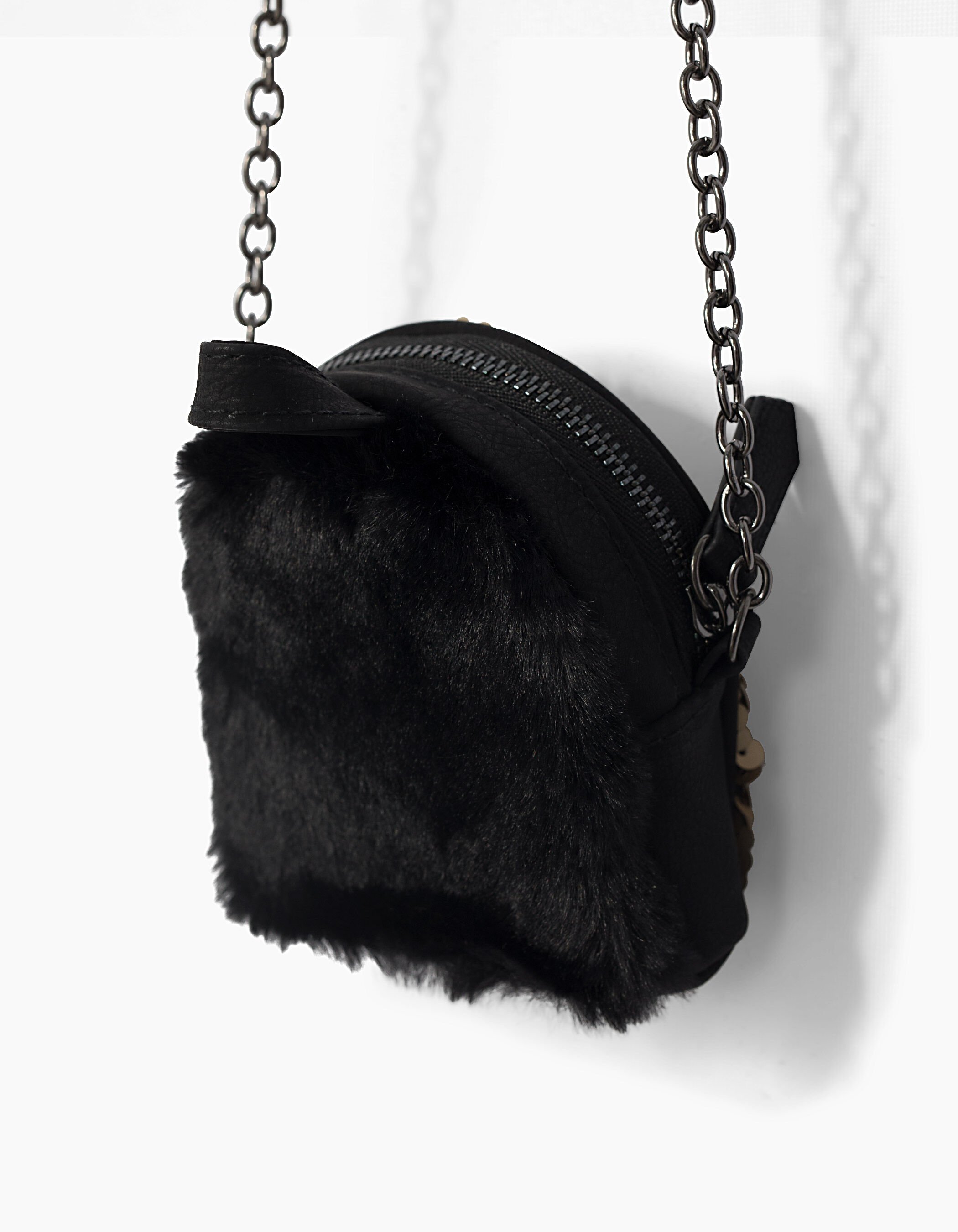 Girls gold bag