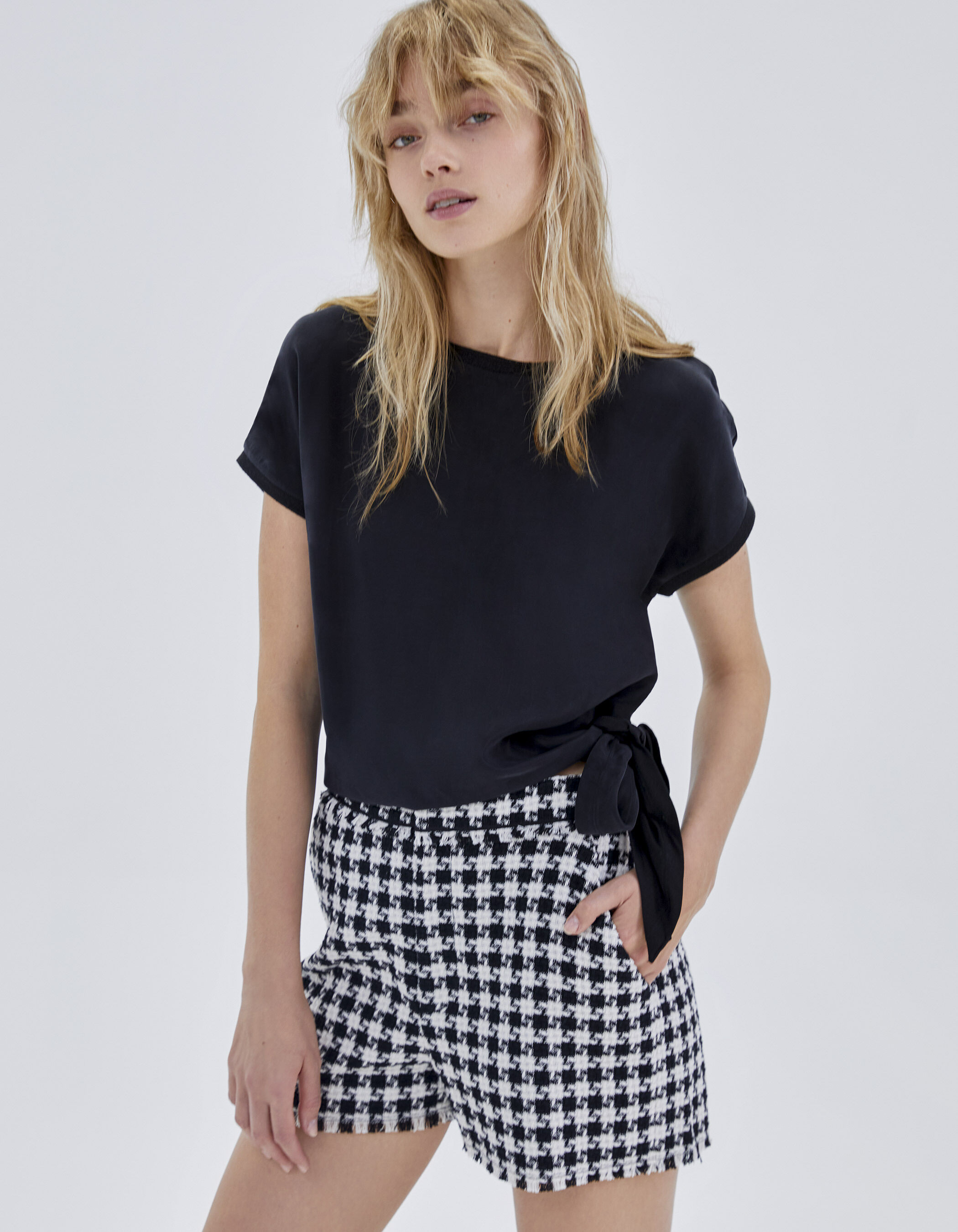 Women s black mixed fabric top to tie on side IKKS