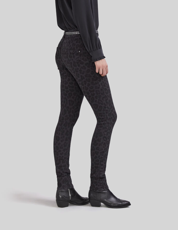 Vaqueros slim antracita estampado leopardo-7