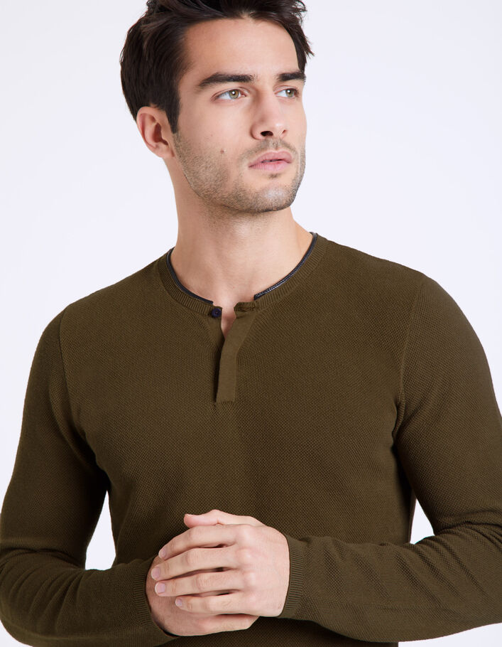 Men’s khaki textured knit sweater with button neck - IKKS