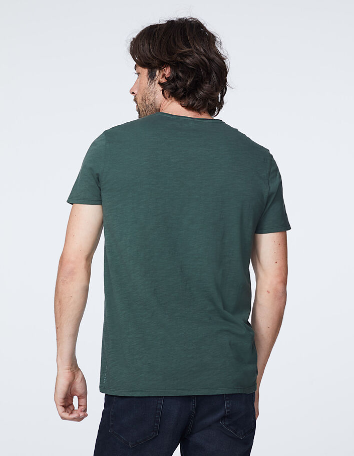 Camiseta L'Essentiel verde Inglés cuello de pico Hombre - IKKS